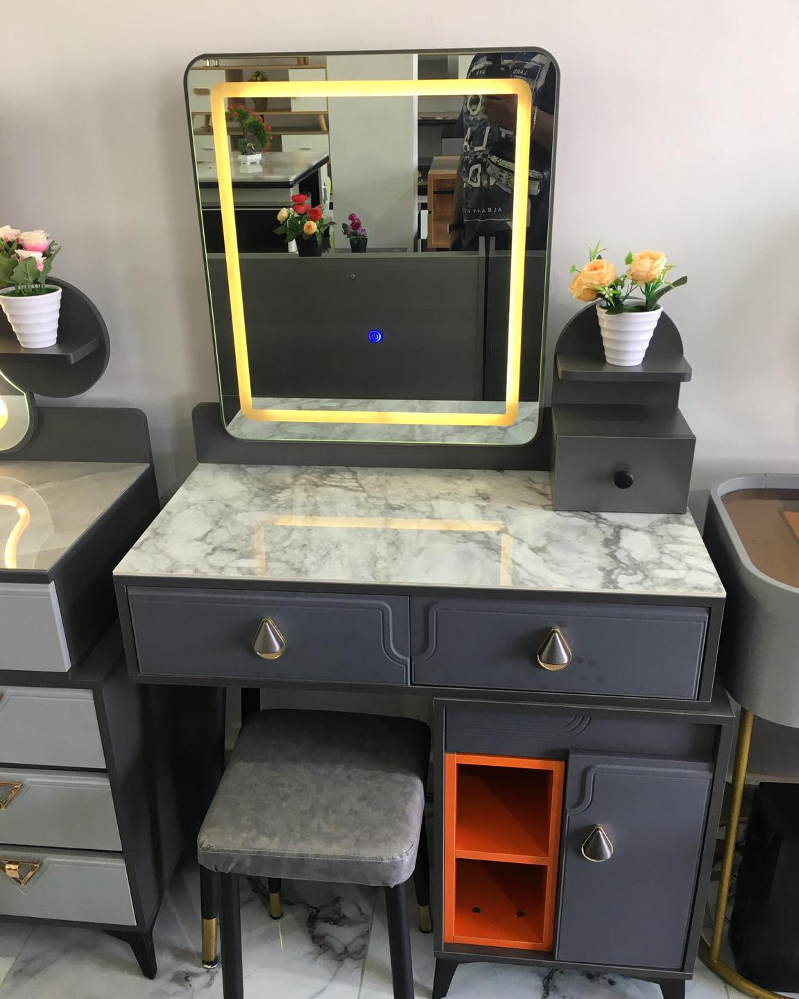 Modern Makeup Table with 2 Drawers with a Storage & Lighted Mirror