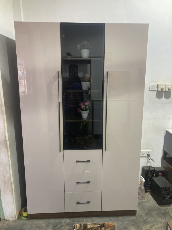 Luxury 3-Door Wardrobe with Wooden & Glass Finish